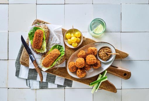  Van Dobben Vegan Croquet & Bitterbal