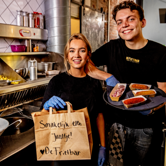 Snacks bezorgen zonder zorgen I Tips voor cafetaria & horeca